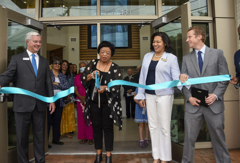 Ribbon cutting at The Robert Hett Chapman III Center for Philanthropy